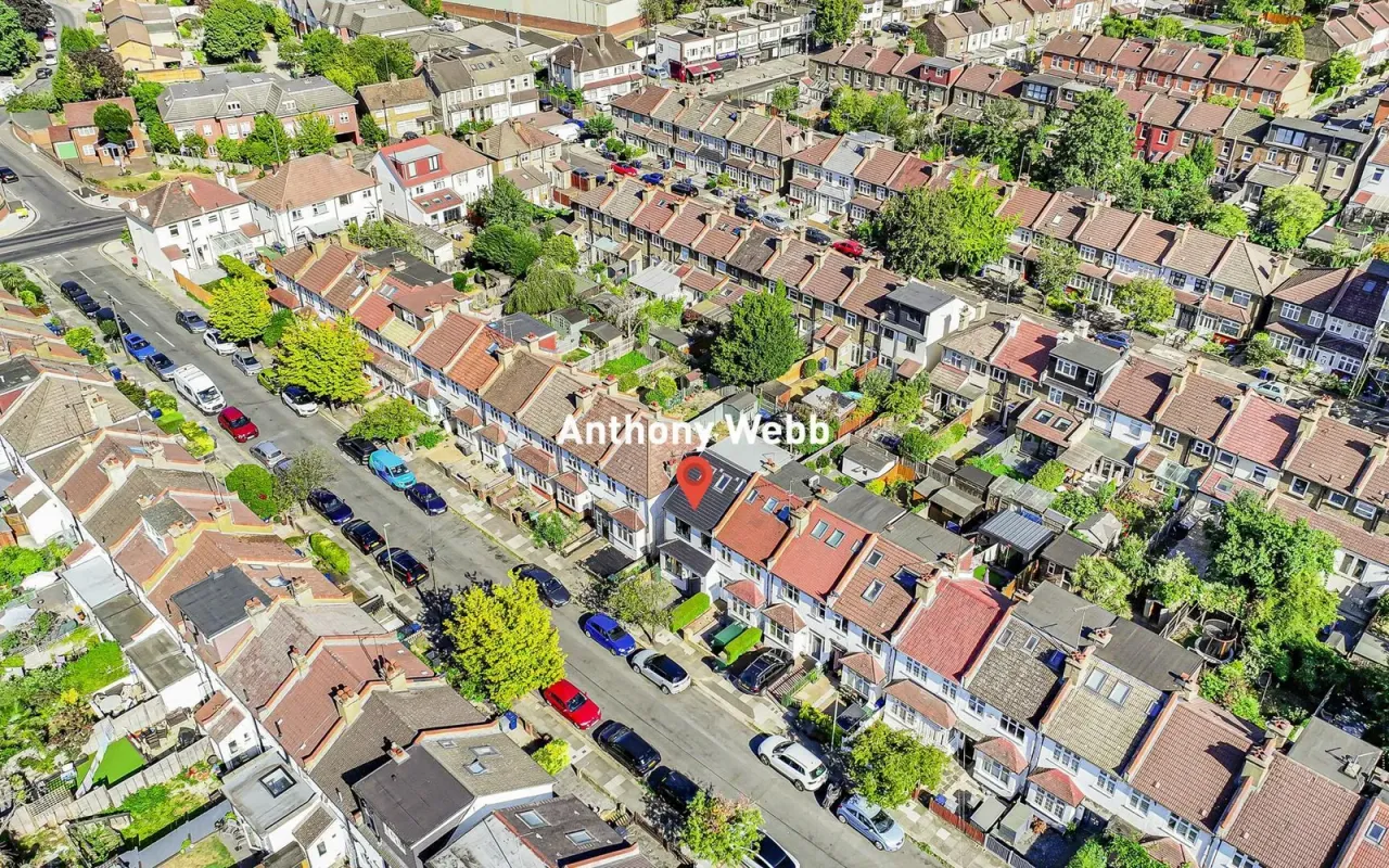 Falkland Avenue, New Southgate, N11, photo 24