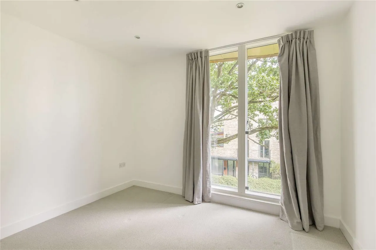 Aberdeen Square, Cambridge, Cambridgeshire, CB2 8BZ, photo 8