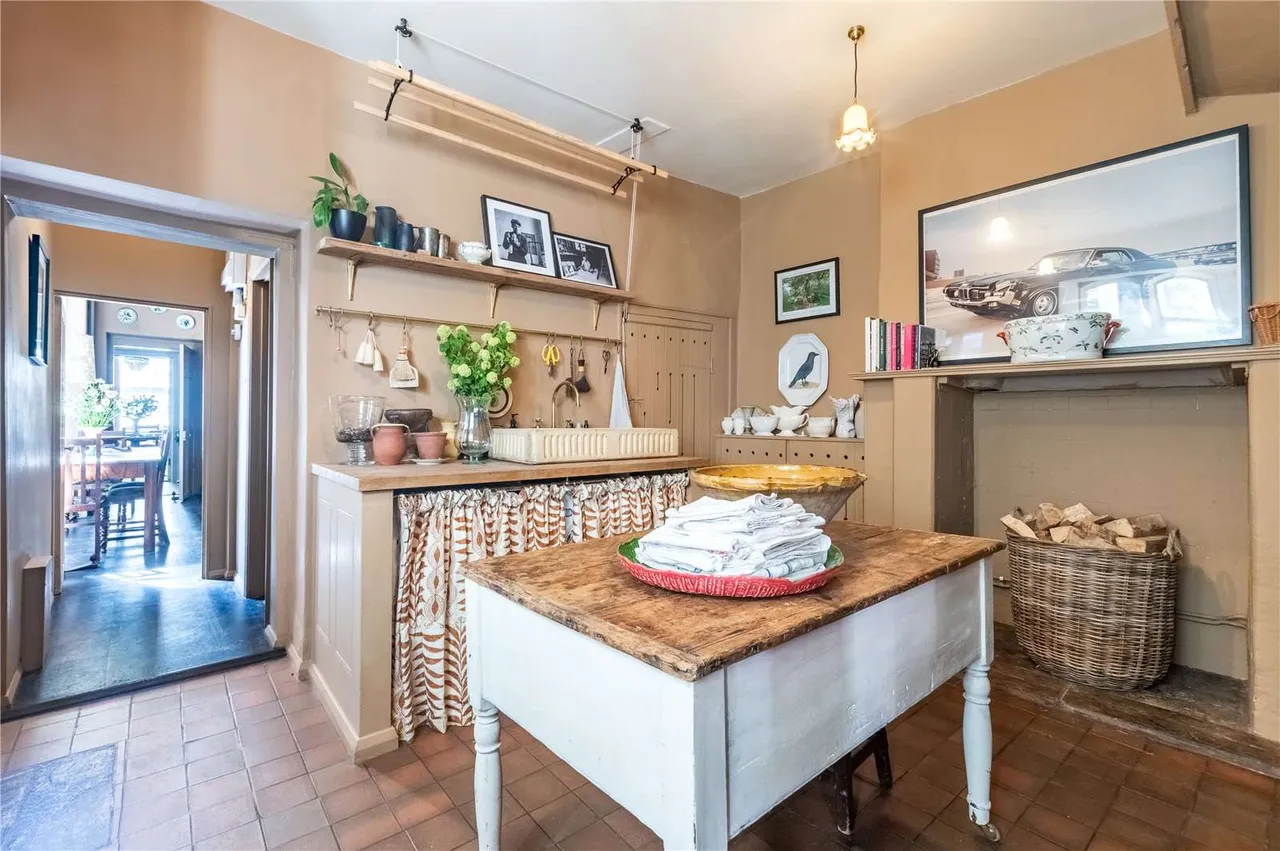 Barn Hill, Stamford, Lincolnshire, PE9 2AE, photo 9