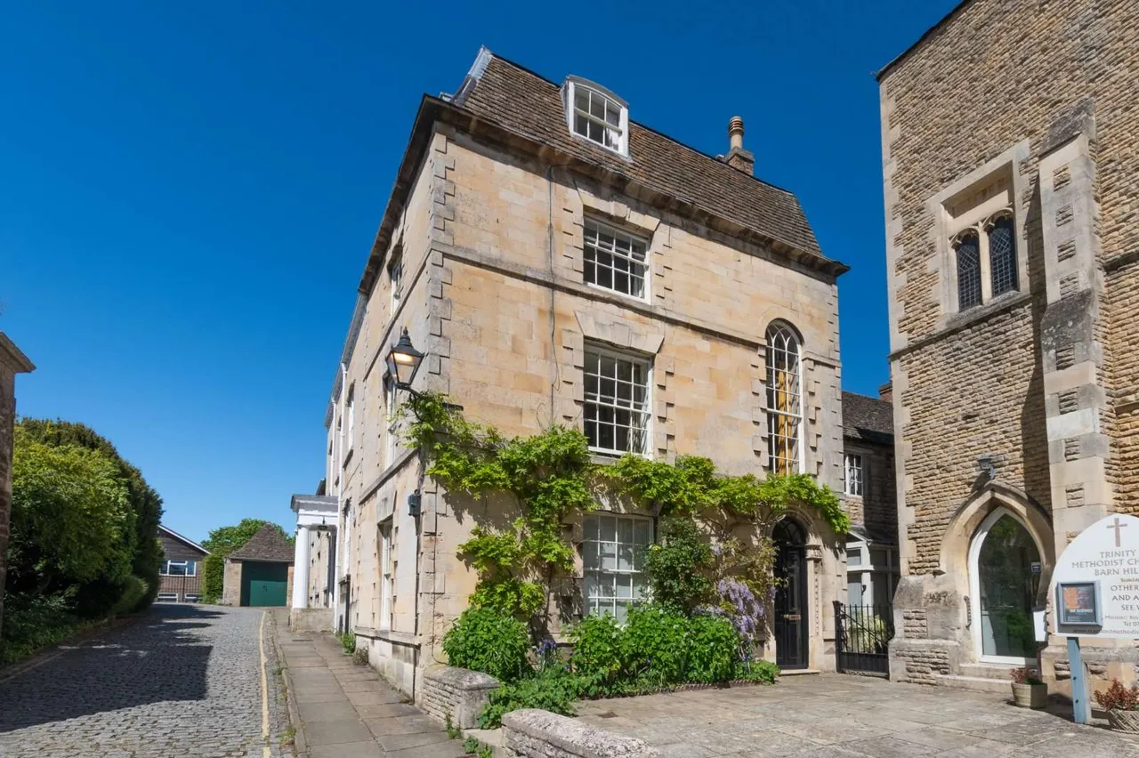 5 bed house for sale — Barn Hill, Stamford, Lincolnshire, PE9 2AE