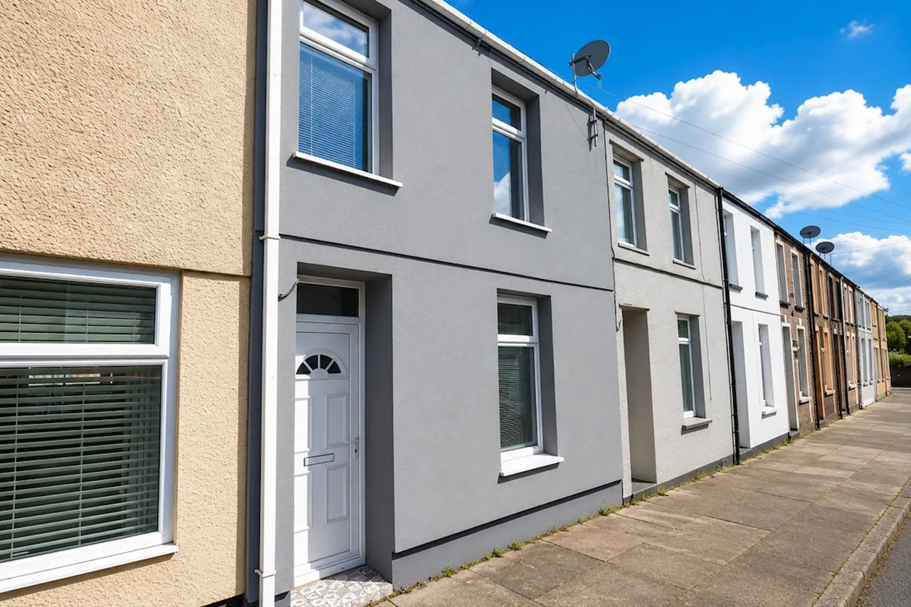 Glyn Terrace, Tredegar, photo 2