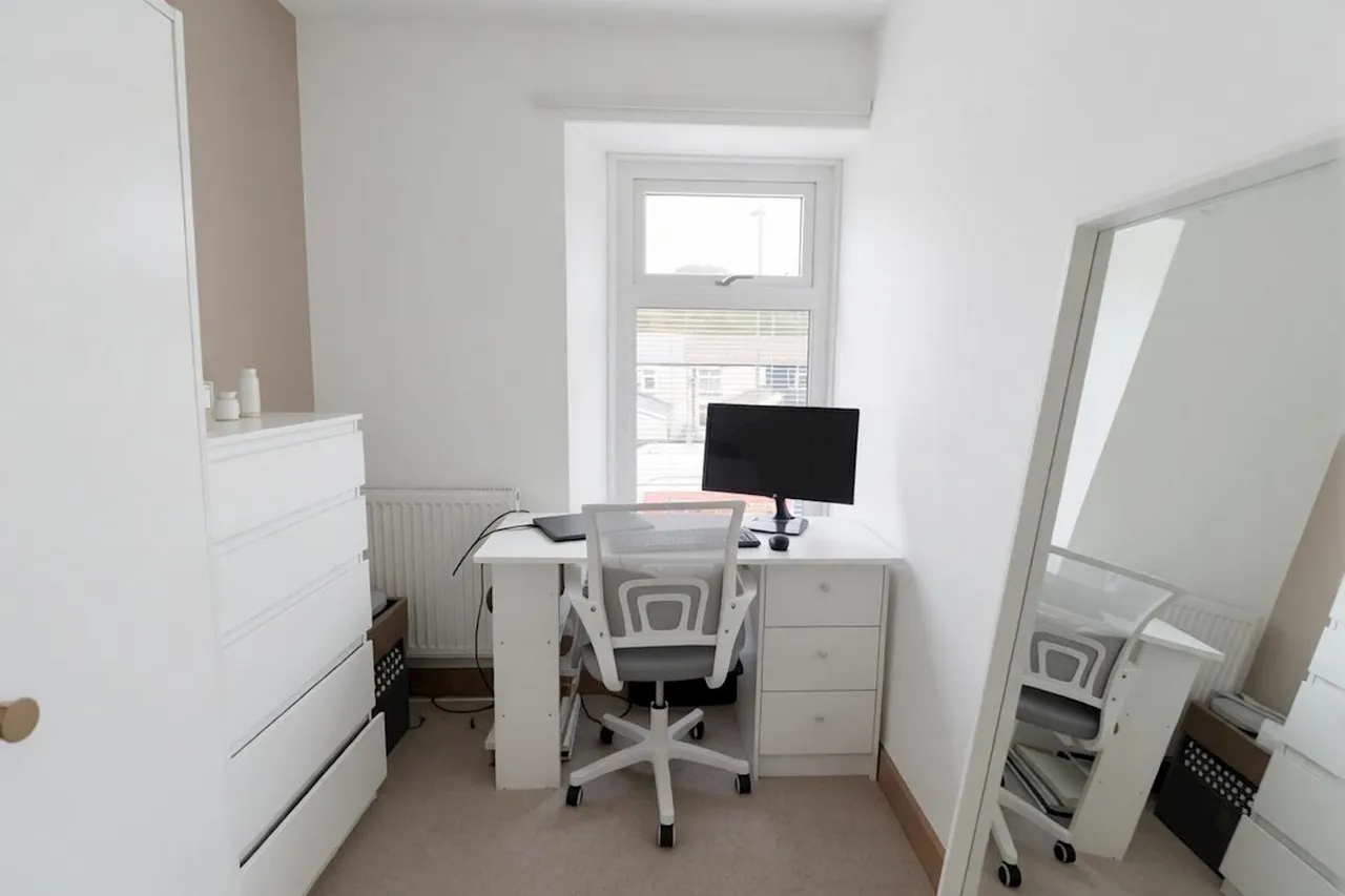 Glyn Terrace, Tredegar, photo 13