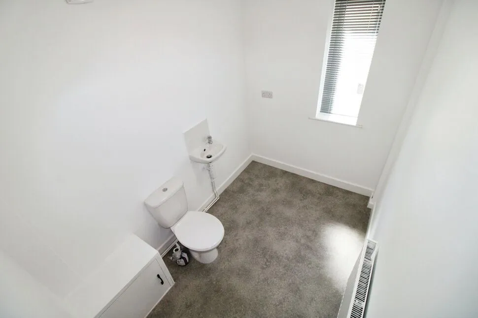 Birley Moor Road, Sheffield, S12, photo 5