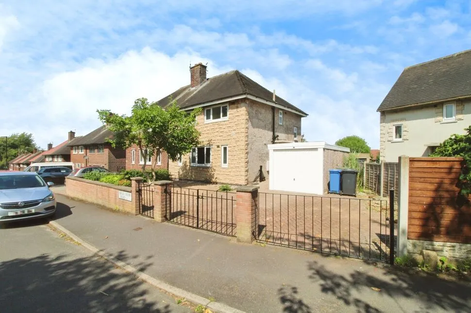 3 bed house to rent, Birley Moor Road, Sheffield, S12