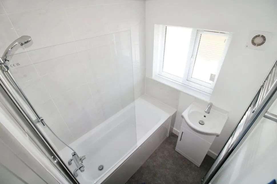 Birley Moor Road, Sheffield, S12, photo 9