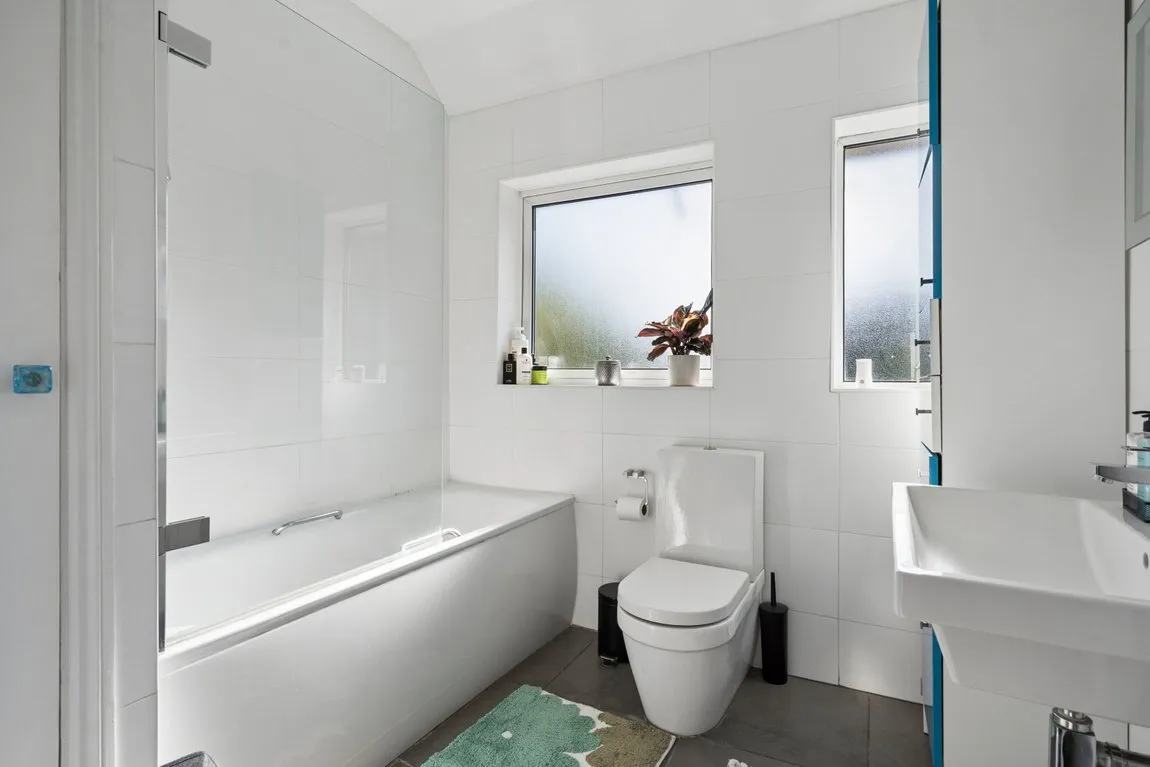 Eastcote Road, Pinner, HA5, photo 8