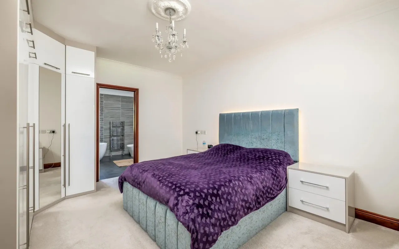 Brook Lane, Renhold, Bedford, photo 11