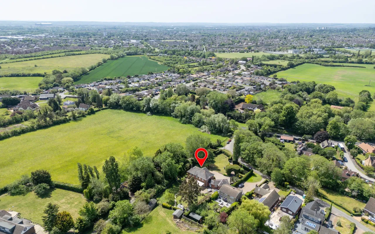 Brook Lane, Renhold, Bedford, photo 28