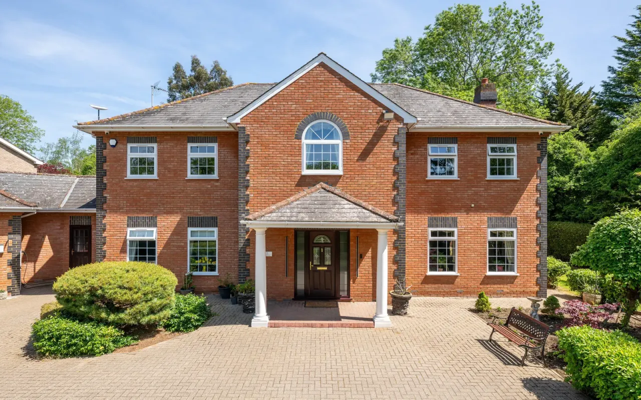 Brook Lane, Renhold, Bedford, photo 34