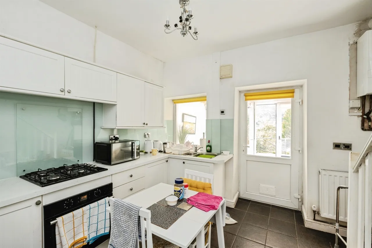 Wern Road, Swansea, SA9, photo 12