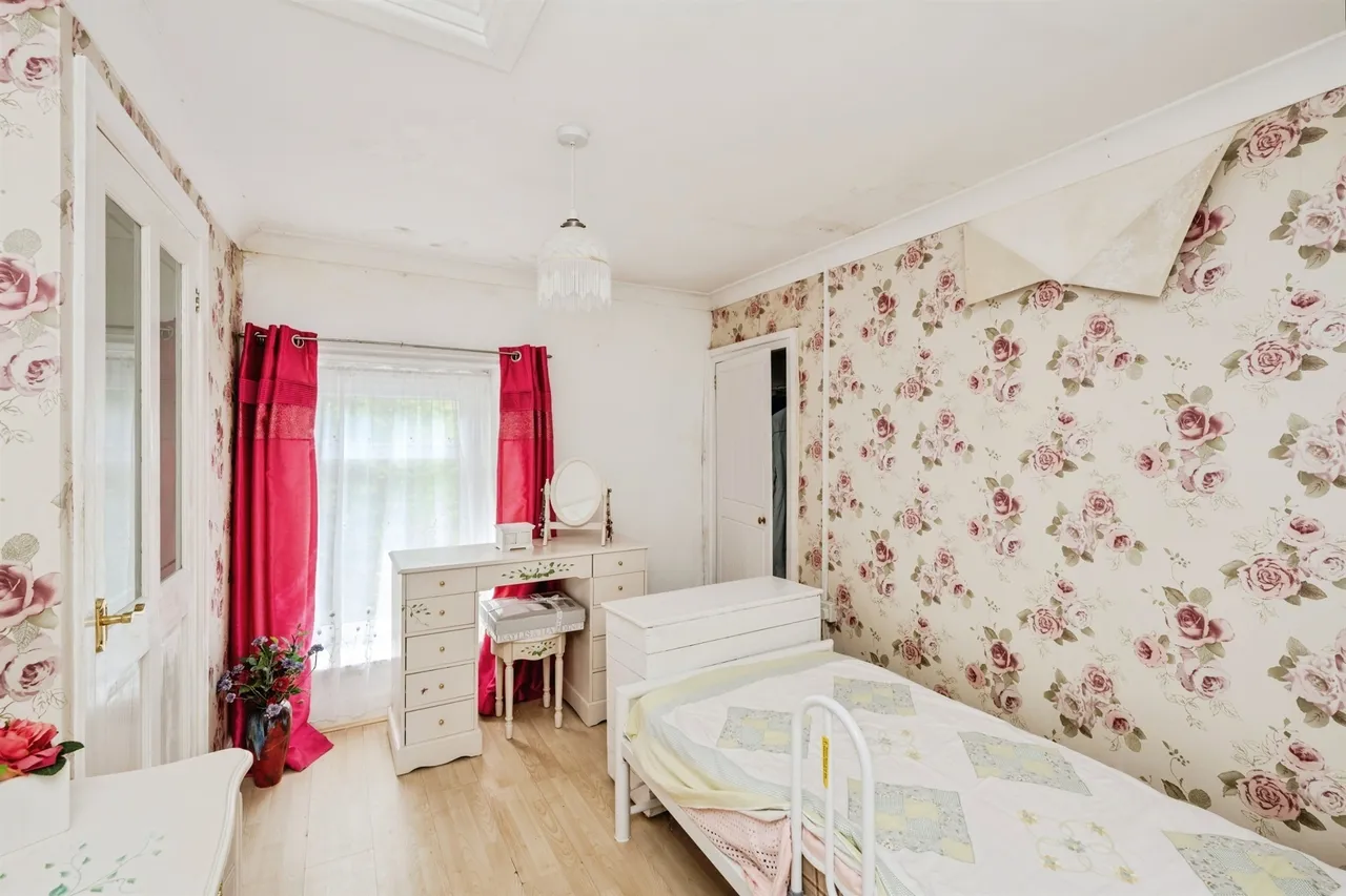 Wern Road, Swansea, SA9, photo 4