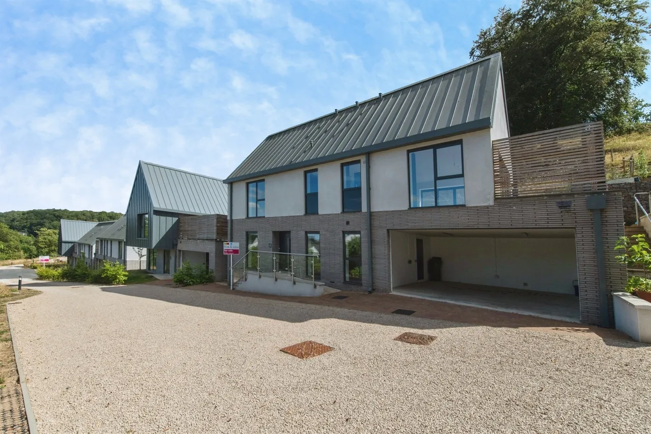 Elizabeth Penton Way, Bampton, EX16, photo 14
