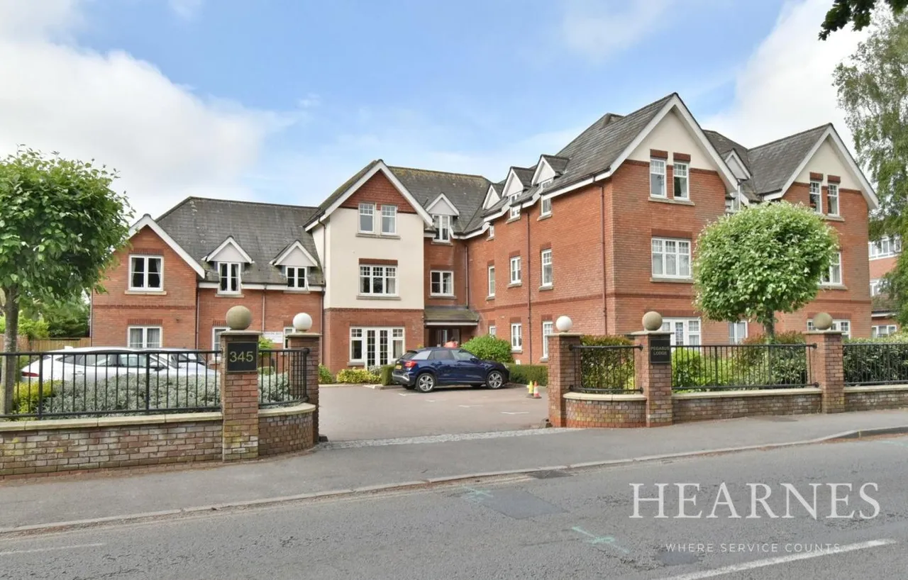 2 bed flat for sale, Pegasus Lodge, BH22