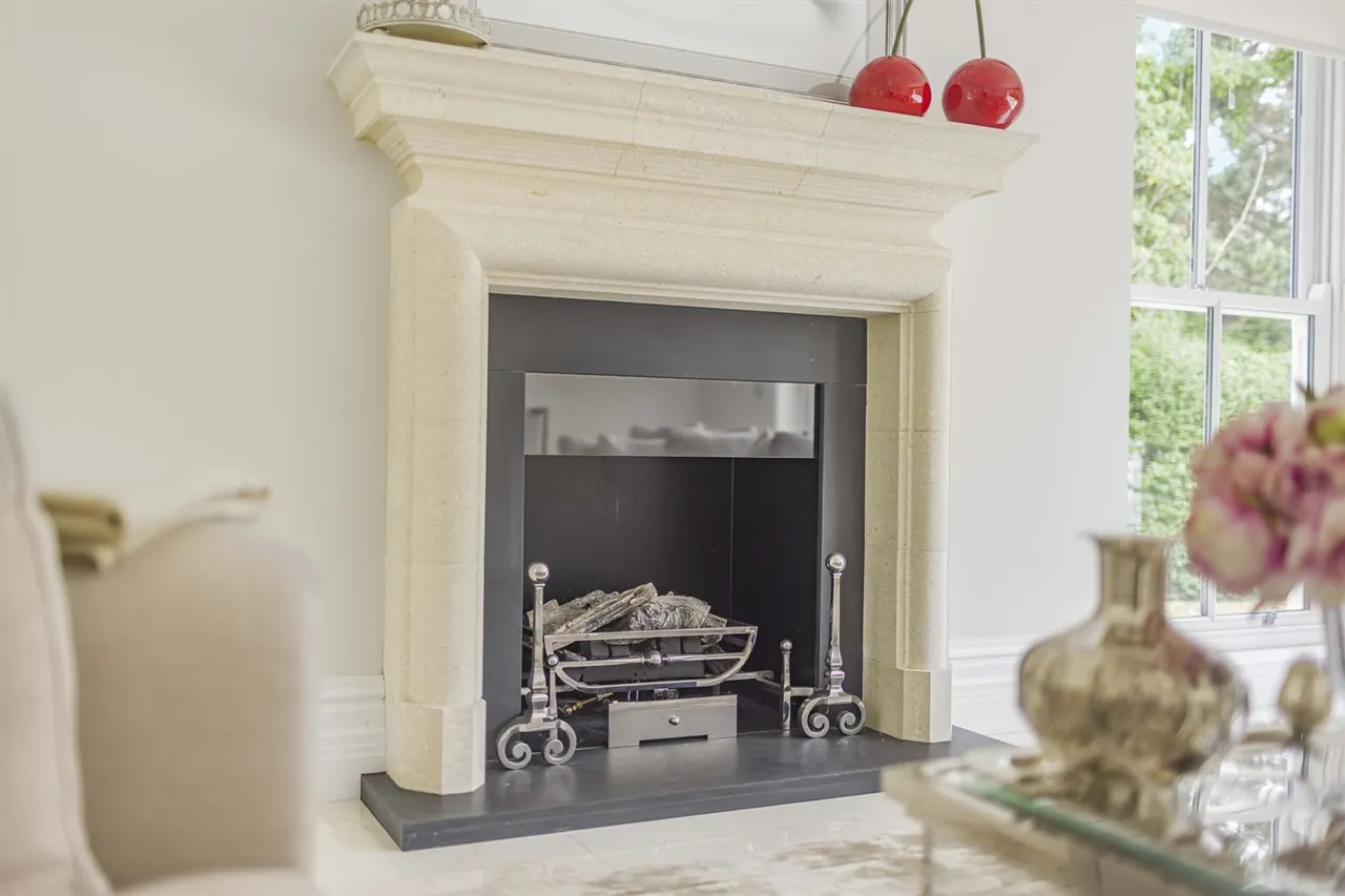 Hale, Altrincham, photo 5