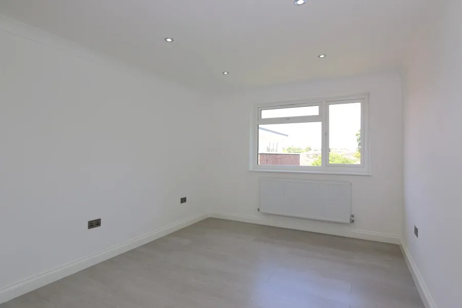 Cheam Road, Epsom, KT17, photo 4