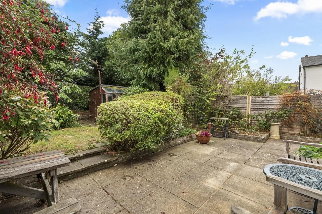 Commonside Downley, High Wycombe, HP13, photo 13