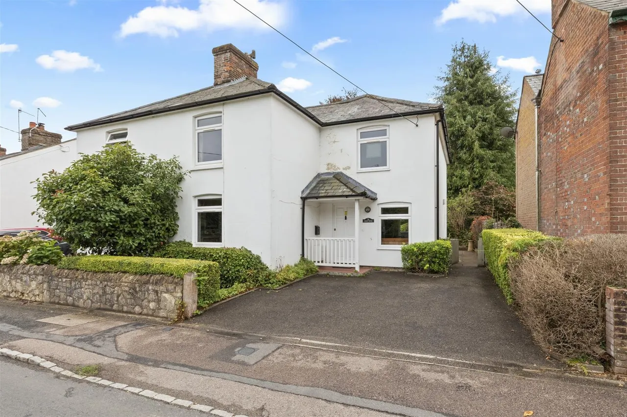 3 bed house for sale, Commonside Downley, High Wycombe, HP13