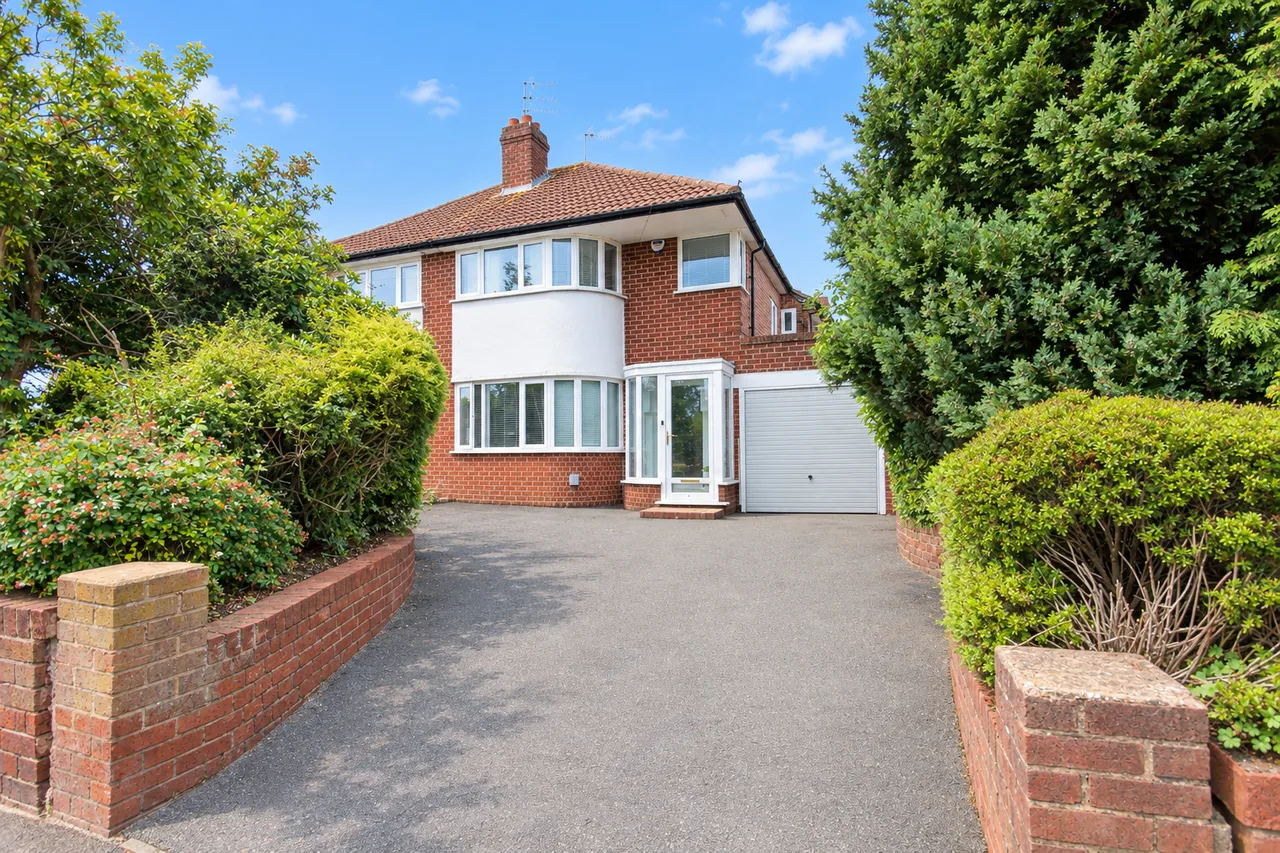 3 bed house for sale, Dwellings Lane, Quinton, B32