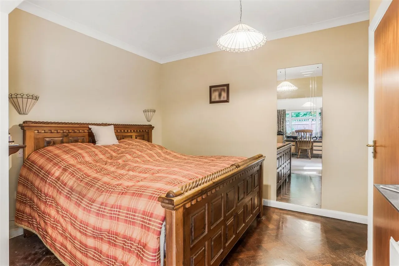 Northey Avenue, Cheam, SM2, photo 12