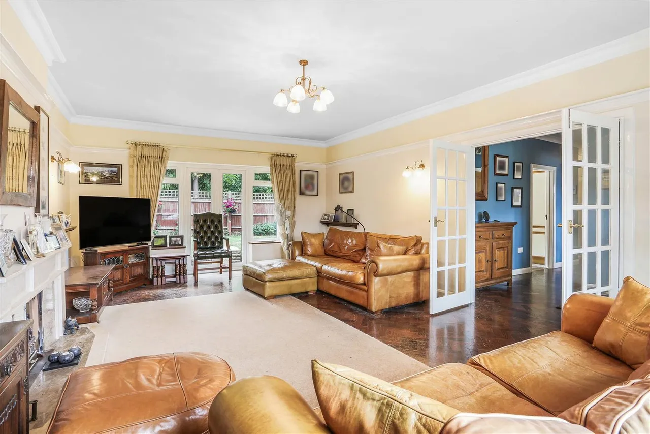 Northey Avenue, Cheam, SM2, photo 2
