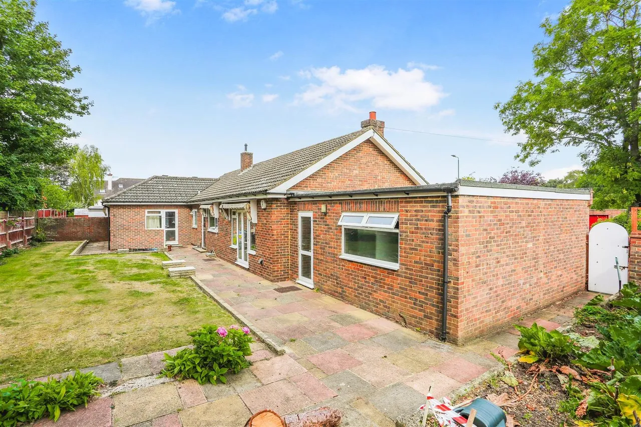 Northey Avenue, Cheam, SM2, photo 17
