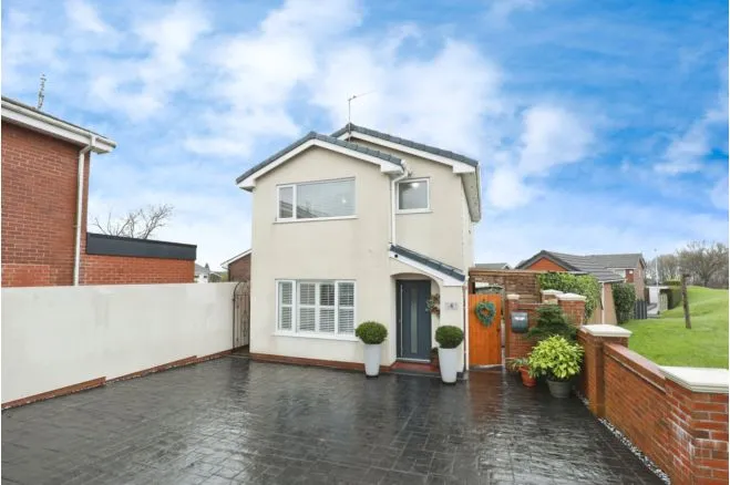2 bed house for sale — Eden Close, Stoke-On-Trent