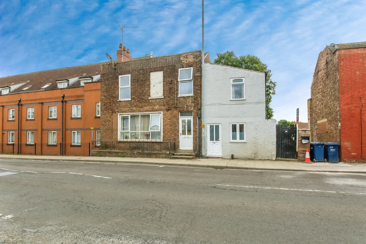 2 bed flat for sale — Norwich Road, Wisbech