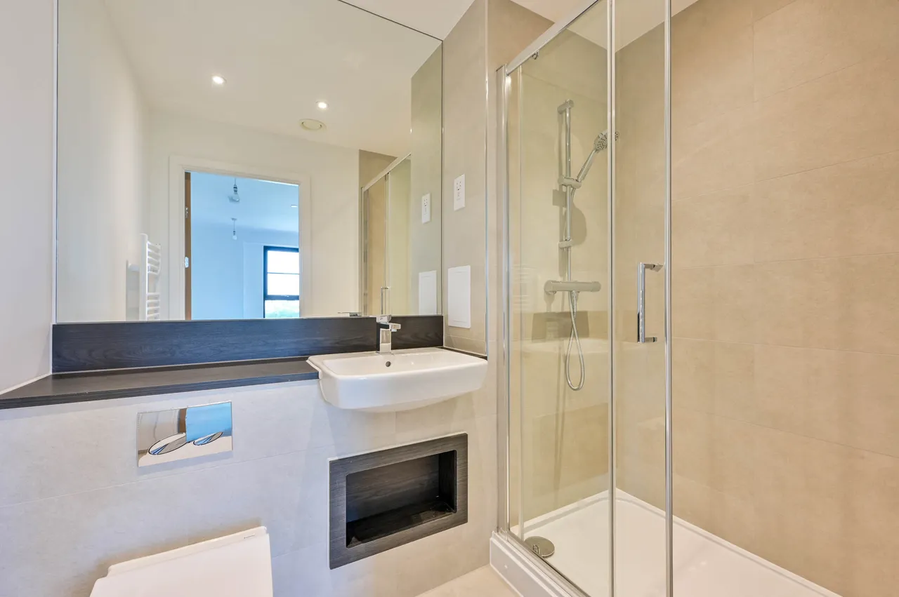 Flat 87, Rivulet Apartments, New Malden, photo 8