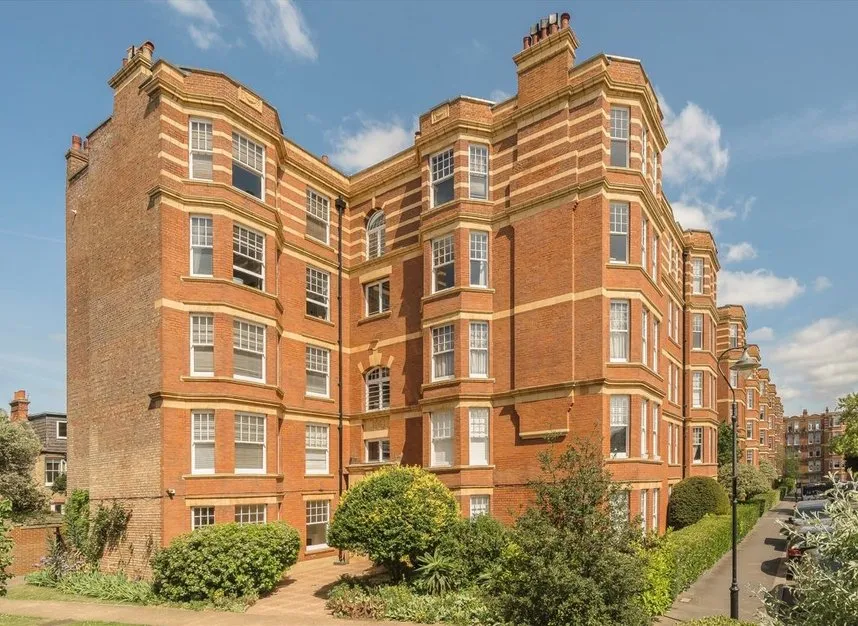 2 bed flat for sale — Sutton Court, Chiswick, W4