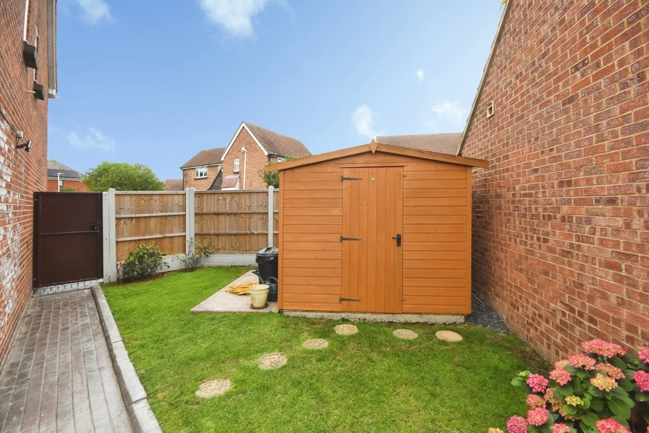 Langford Grove, Basildon, Essex, SS13, photo 20