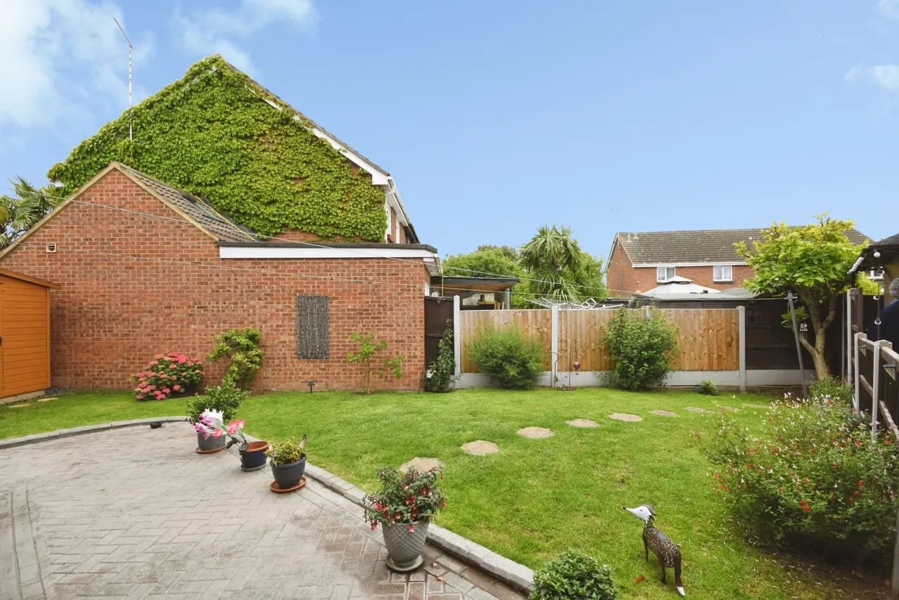 Langford Grove, Basildon, Essex, SS13, photo 19