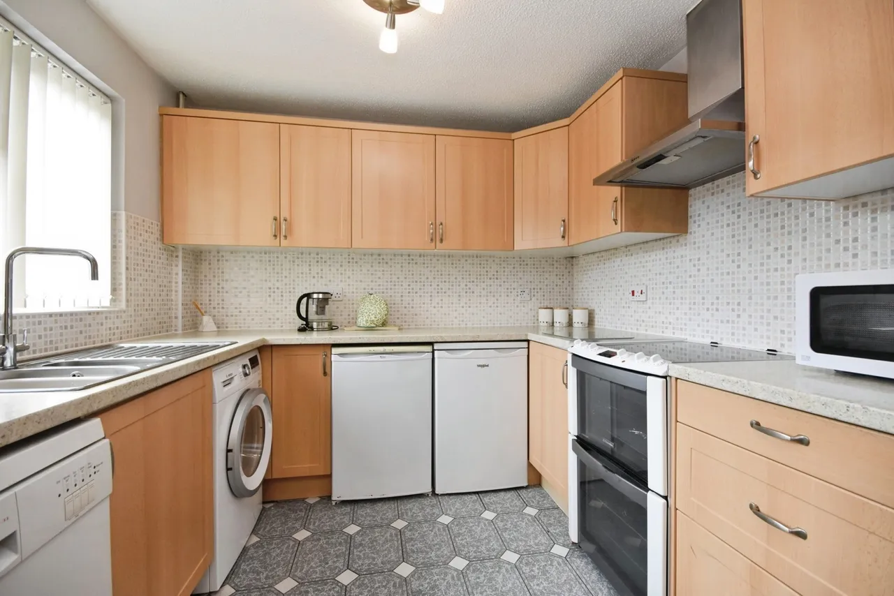 Langford Grove, Basildon, Essex, SS13, photo 3