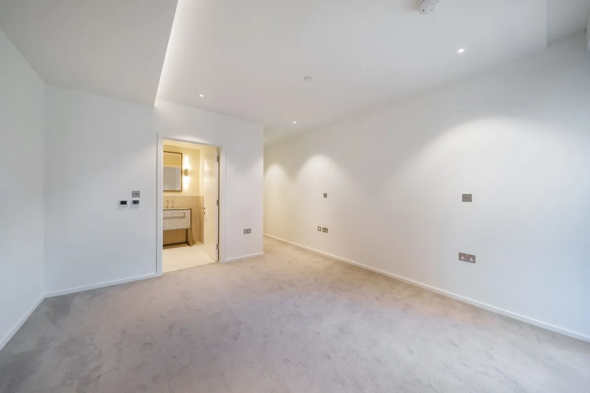 Farnfield Close London N8, photo 6