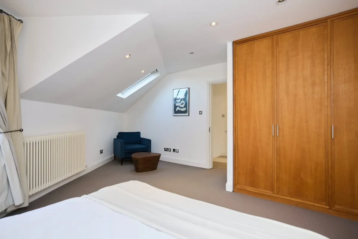 Rudall Crescent, NW3, photo 13