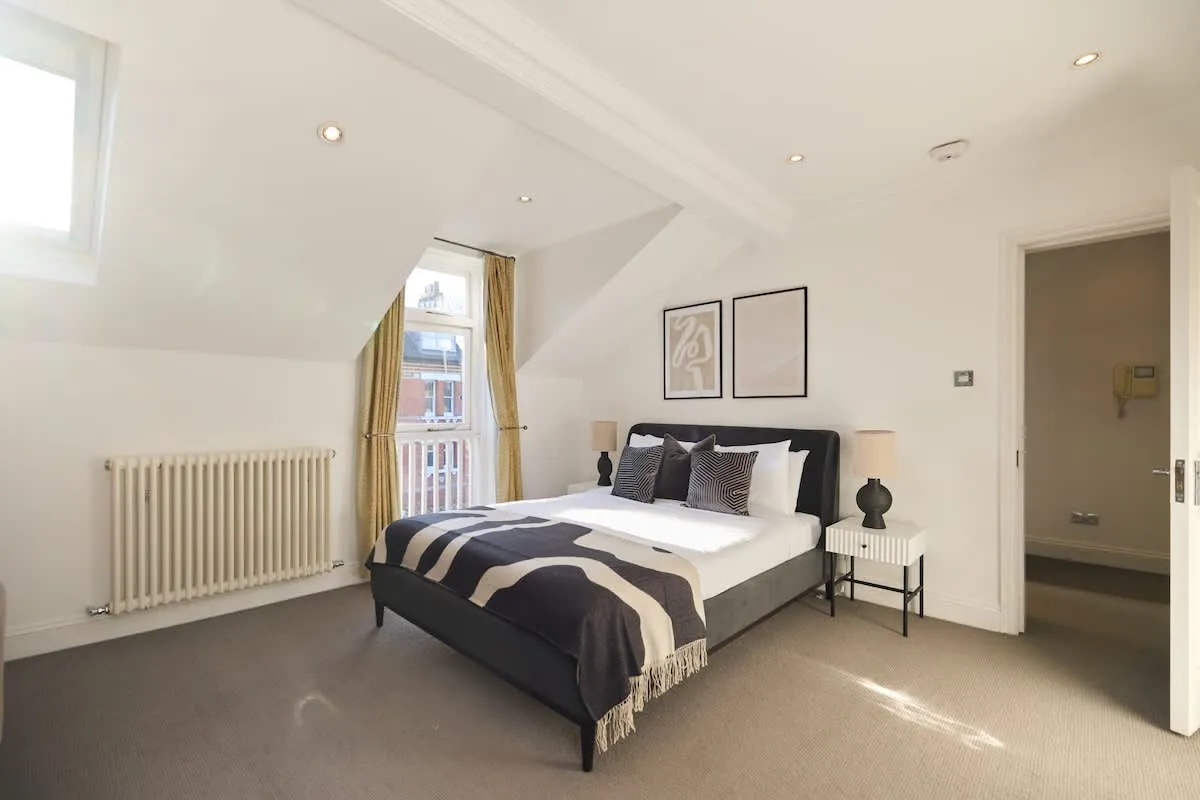 Rudall Crescent, NW3, photo 32