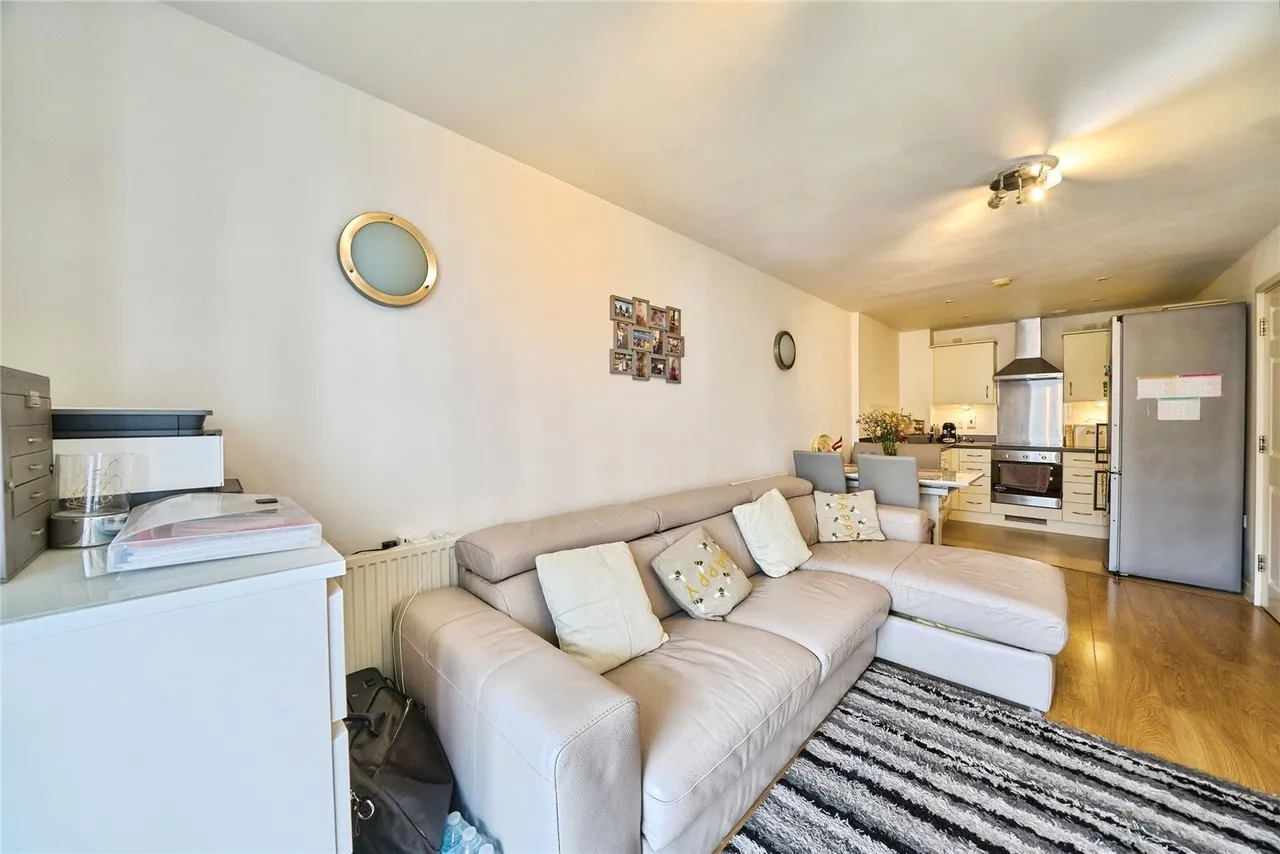 Jude Street, London, E16, photo 4