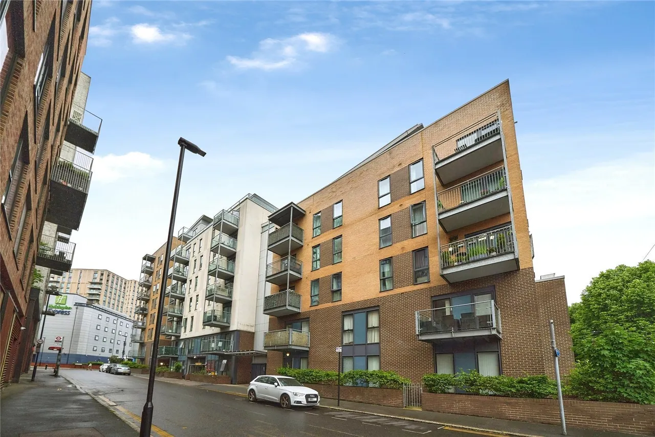 Jude Street, London, E16, photo 17