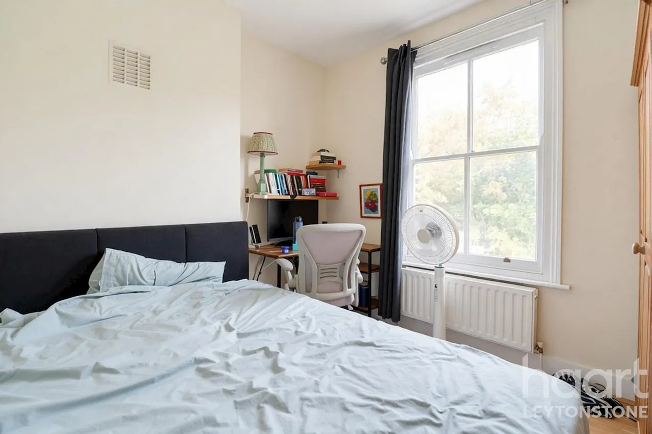 Grove Green Road, London, E11, photo 14