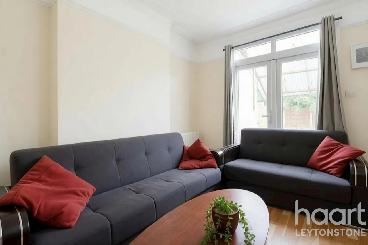 Grove Green Road, London, E11, photo 9