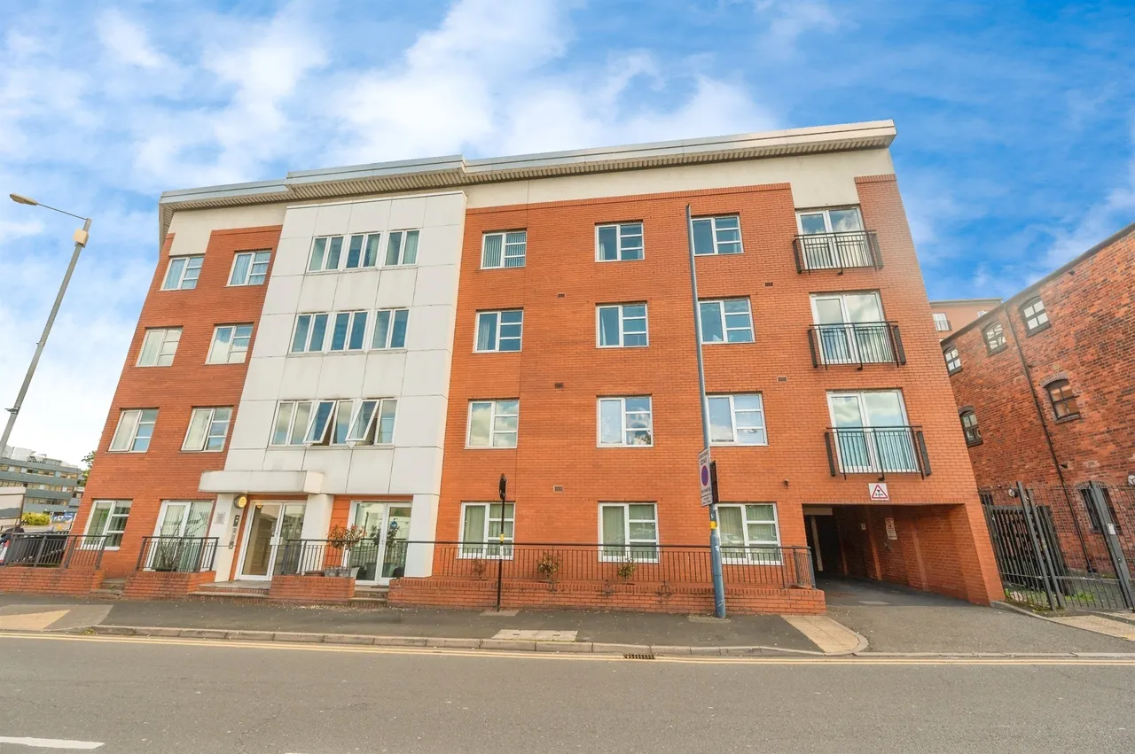 2 bed flat for sale, Clement Street, Birmingham, B1