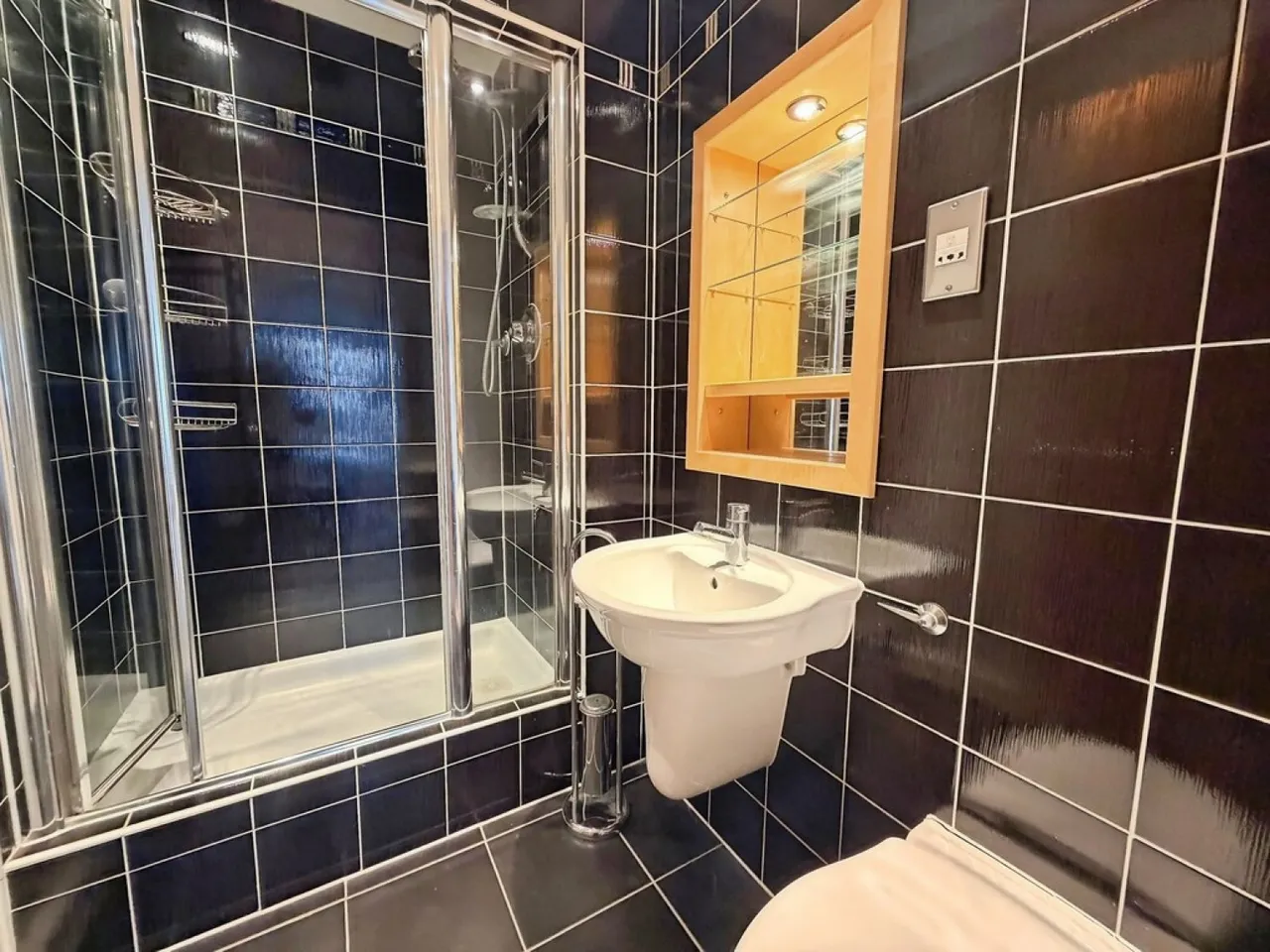 Balmoral Place, Brewery Wharf, LS10, photo 13