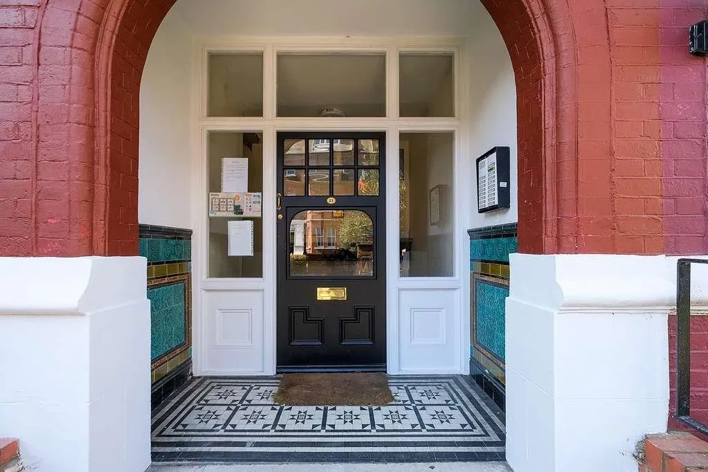 Frognal, London NW3 6AR, photo 19