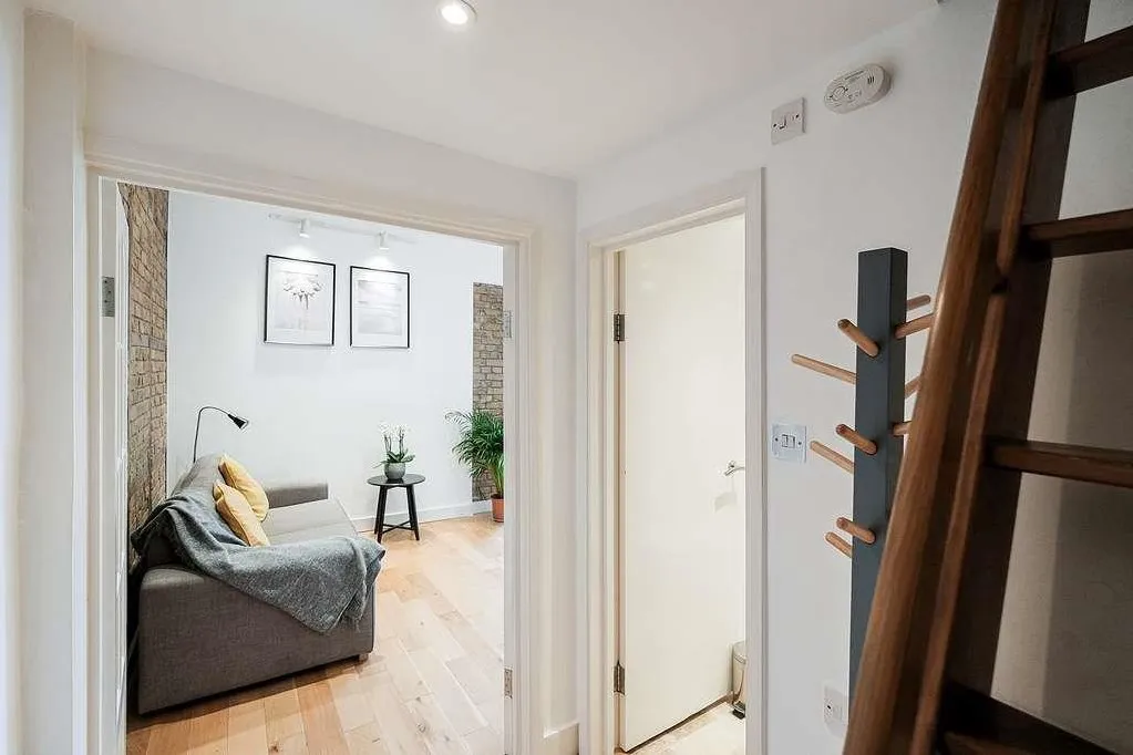 Frognal, London NW3 6AR, photo 11