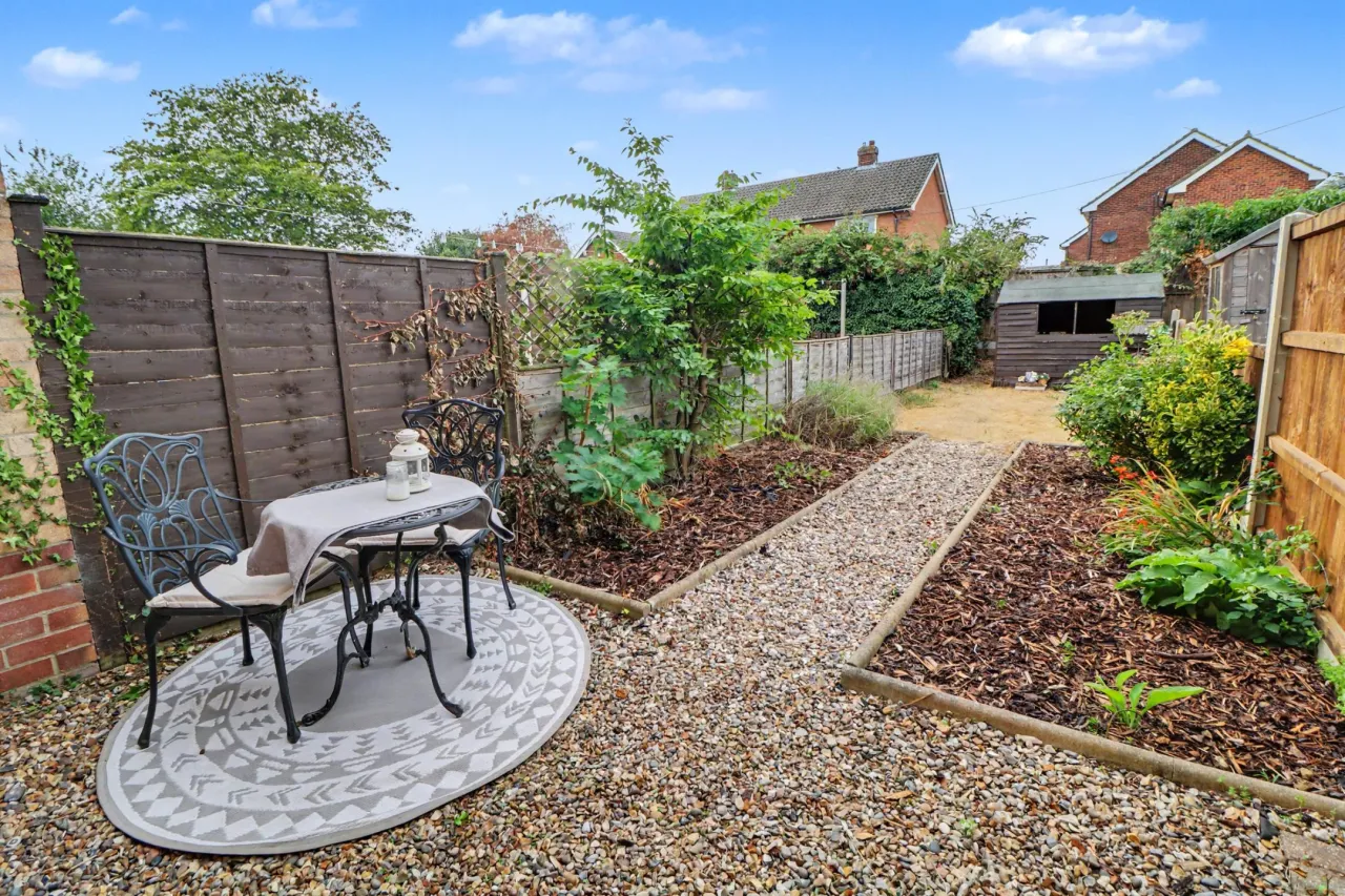 2 bed house for sale, Margaret Reeve Close, Wymondham