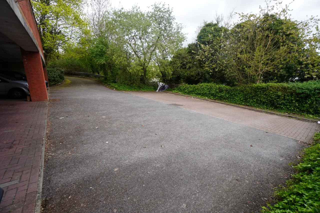 Gandon Vale, High Wycombe, HP13, photo 9