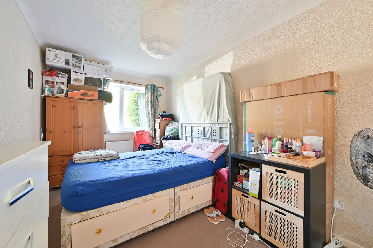 2 Curzon Gate Court, 16 Grandfield Avenue, Watford, photo 7