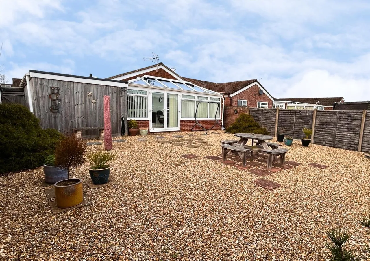 Pedlars Grove, Frome, Somerset BA11 2SL, photo 16