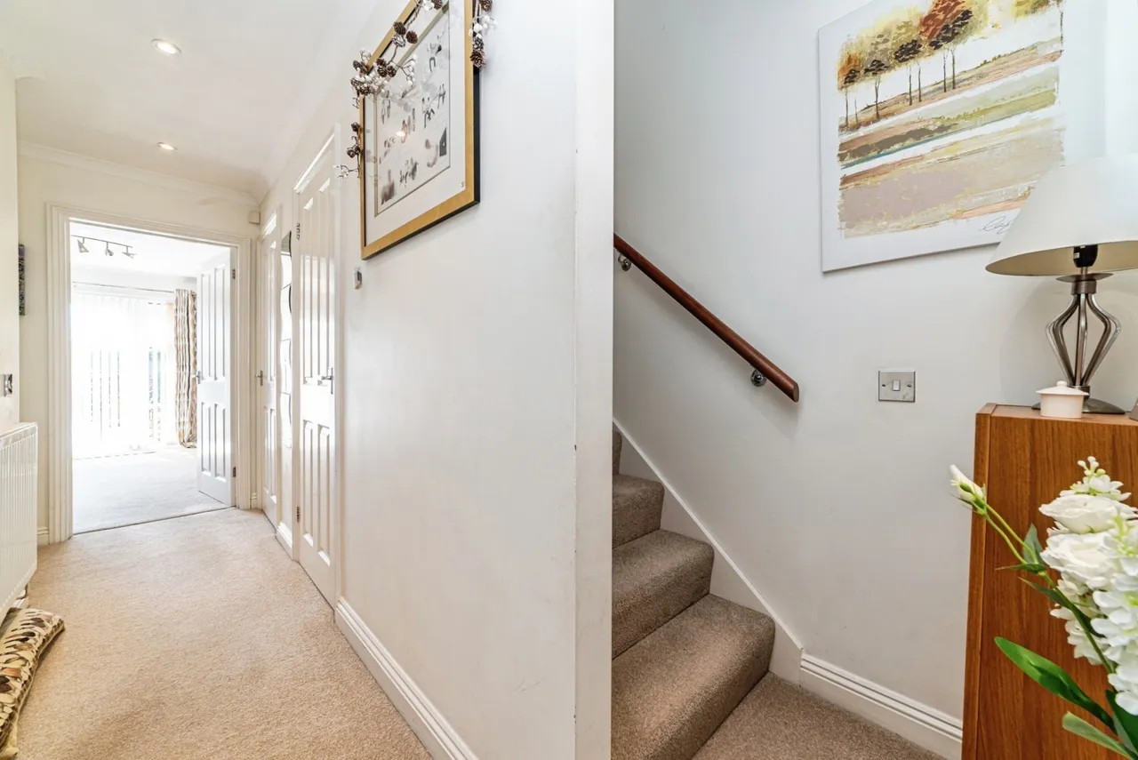 Penbere Close, Pamber Heath, RG26, photo 9