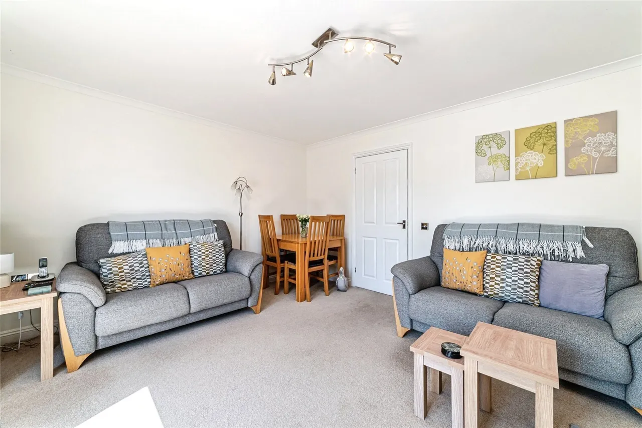 Penbere Close, Pamber Heath, RG26, photo 6