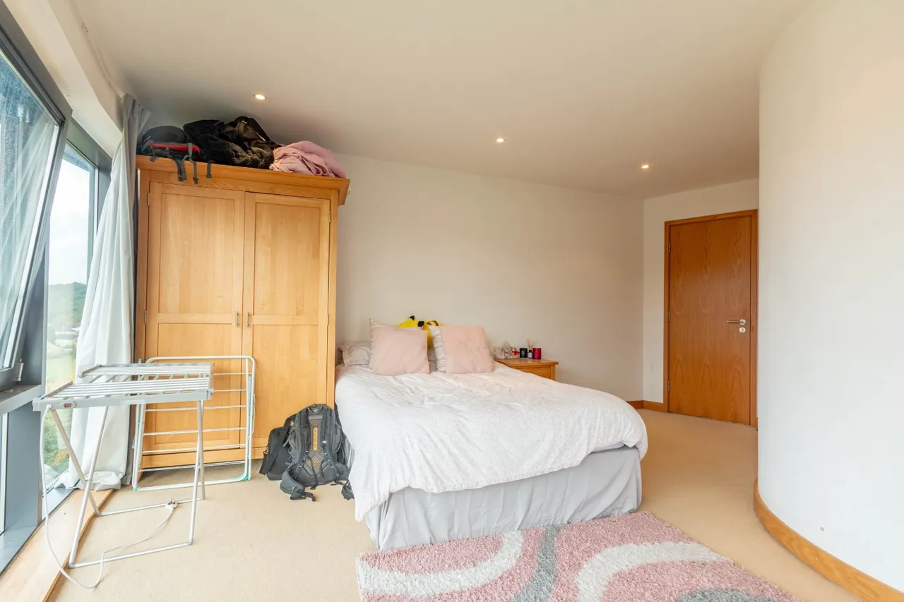Salts Mill Road, Shipley, BD17, photo 13